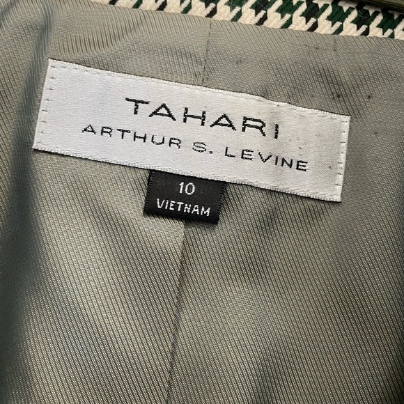 Thari women blazer in white, black and deep green size 10 . New no tag . - Picture 3 of 4